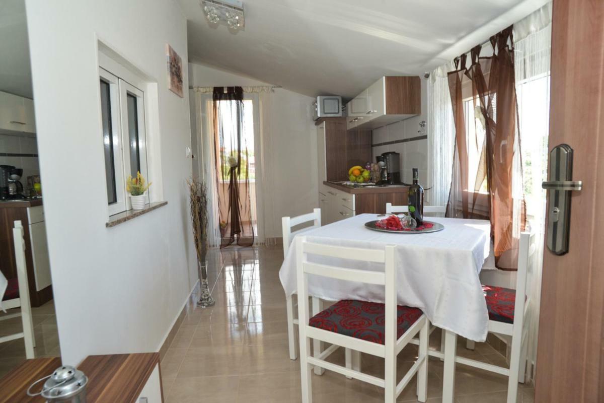 Apartment Antonio Zadar Luaran gambar